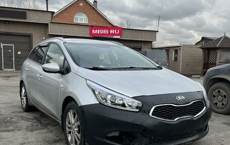 KIA cee'd III, 2015 год, 999 000 рублей, 2 фотография