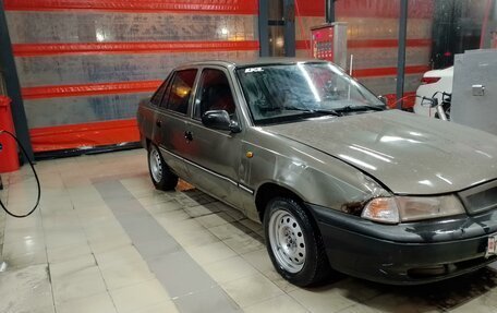 Daewoo Nexia I рестайлинг, 2003 год, 77 000 рублей, 6 фотография