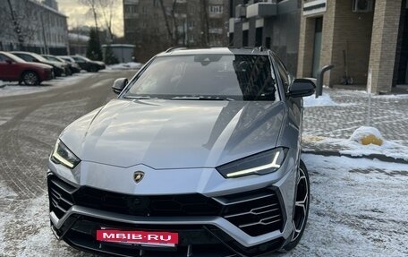 Lamborghini Urus I, 2018 год, 23 000 000 рублей, 3 фотография