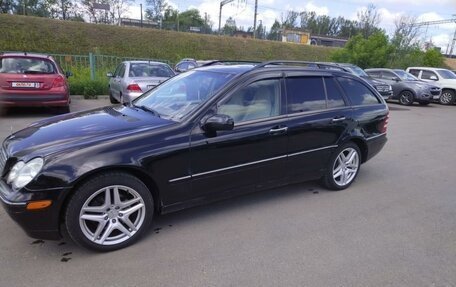 Mercedes-Benz C-Класс, 2004 год, 800 000 рублей, 15 фотография