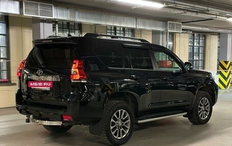 Toyota Land Cruiser Prado 150 рестайлинг 2, 2018 год, 5 300 000 рублей, 5 фотография