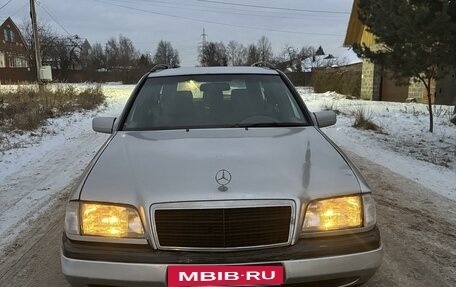 Mercedes-Benz C-Класс, 1997 год, 223 000 рублей, 2 фотография