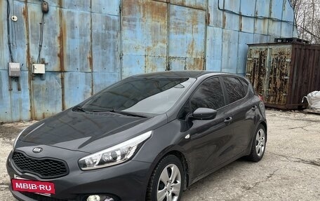 KIA cee'd III, 2015 год, 1 260 000 рублей, 2 фотография