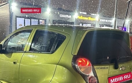 Chevrolet Spark III, 2011 год, 645 000 рублей, 3 фотография