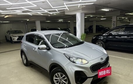 KIA Sportage IV рестайлинг, 2021 год, 2 290 000 рублей, 13 фотография