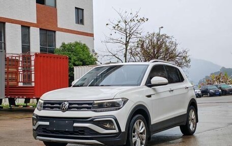 Volkswagen T-Cross I, 2021 год, 1 700 000 рублей, 3 фотография