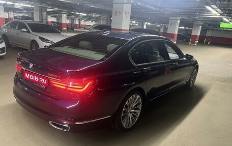 BMW 7 серия, 2015 год, 4 890 000 рублей, 17 фотография