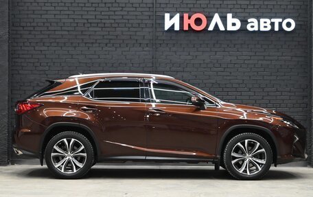 Lexus RX IV рестайлинг, 2016 год, 4 950 000 рублей, 9 фотография