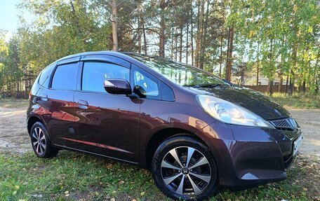 Honda Fit III, 2012 год, 1 050 000 рублей, 9 фотография