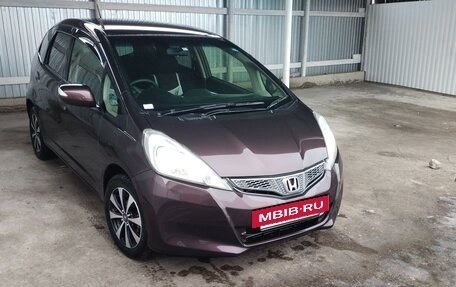 Honda Fit III, 2012 год, 1 050 000 рублей, 7 фотография