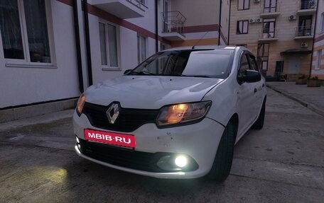 Renault Logan II, 2016 год, 415 000 рублей, 1 фотография