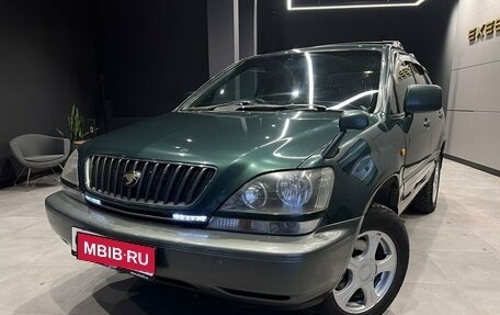 Toyota Harrier, 1998 год, 950 000 рублей, 1 фотография