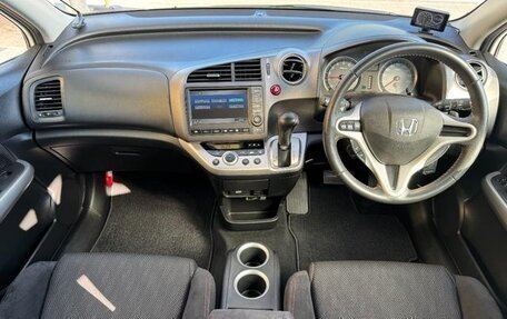 Honda Stream II, 2014 год, 980 000 рублей, 9 фотография