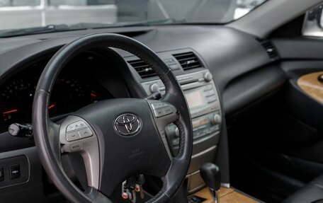 Toyota Camry, 2006 год, 1 370 000 рублей, 9 фотография