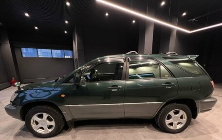 Toyota Harrier, 1998 год, 950 000 рублей, 8 фотография