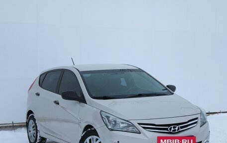 Hyundai Solaris II рестайлинг, 2014 год, 1 150 000 рублей, 3 фотография