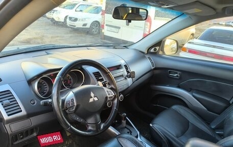 Mitsubishi Outlander III рестайлинг 3, 2007 год, 1 150 000 рублей, 11 фотография