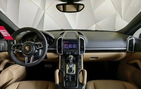 Porsche Cayenne III, 2014 год, 4 490 000 рублей, 10 фотография