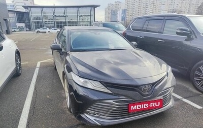 Toyota Camry, 2020 год, 3 300 000 рублей, 1 фотография