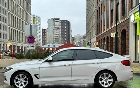 BMW 3 серия, 2018 год, 2 400 000 рублей, 10 фотография