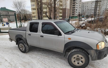 Nissan NP300, 2014 год, 750 000 рублей, 3 фотография