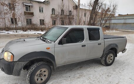 Nissan NP300, 2014 год, 750 000 рублей, 4 фотография