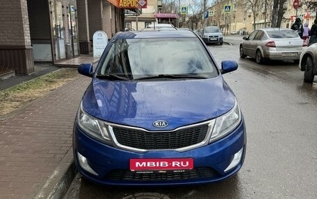 KIA Rio III рестайлинг, 2012 год, 860 000 рублей, 1 фотография