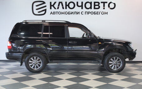 Toyota Land Cruiser 100 рестайлинг 2, 2006 год, 2 160 000 рублей, 4 фотография