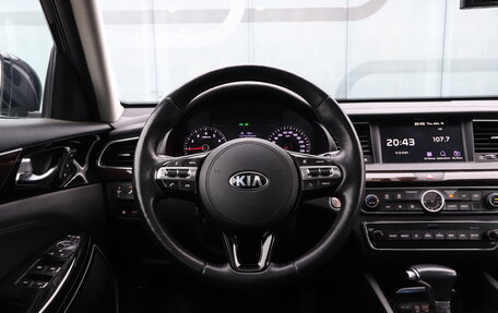 KIA K7, 2018 год, 2 800 000 рублей, 21 фотография