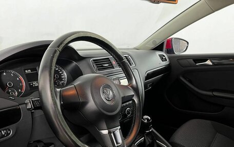 Volkswagen Jetta VI, 2014 год, 1 060 000 рублей, 13 фотография