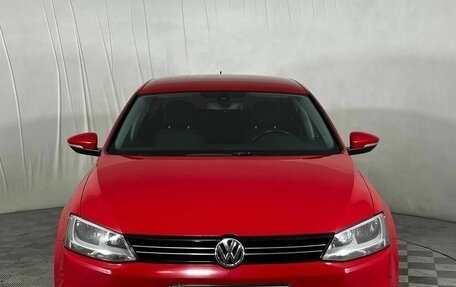 Volkswagen Jetta VI, 2014 год, 1 060 000 рублей, 2 фотография