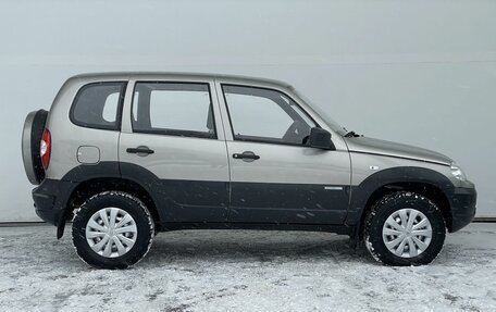 Chevrolet Niva I рестайлинг, 2013 год, 585 000 рублей, 4 фотография