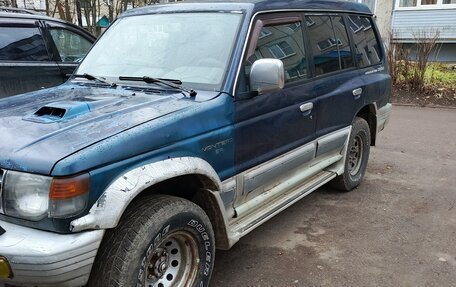 Mitsubishi Pajero III рестайлинг, 1997 год, 280 000 рублей, 2 фотография