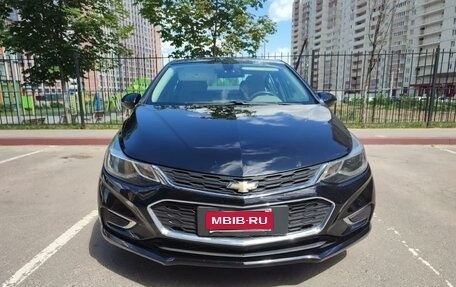 Chevrolet Cruze II, 2017 год, 990 000 рублей, 2 фотография