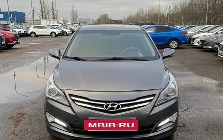 Hyundai Solaris II рестайлинг, 2015 год, 1 028 000 рублей, 2 фотография