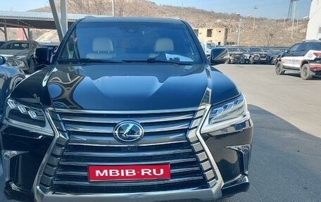 Lexus LX III, 2017 год, 8 100 000 рублей, 1 фотография