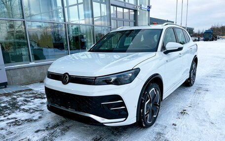 Volkswagen Tiguan II, 2024 год, 5 990 000 рублей, 1 фотография