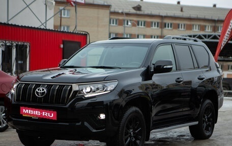 Toyota Land Cruiser Prado 150 рестайлинг 2, 2020 год, 6 690 000 рублей, 2 фотография