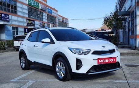 KIA Stonic, 2020 год, 1 130 000 рублей, 3 фотография