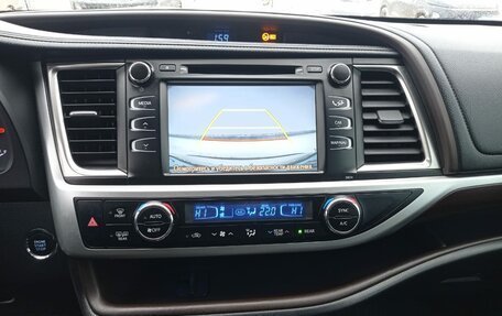 Toyota Highlander III, 2013 год, 2 821 000 рублей, 15 фотография