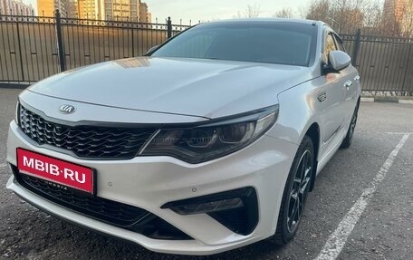 KIA Optima IV, 2019 год, 2 100 000 рублей, 1 фотография