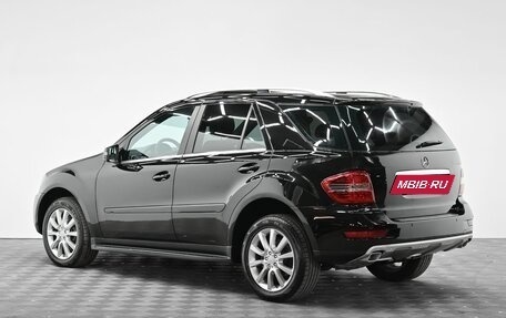 Mercedes-Benz M-Класс, 2010 год, 1 395 000 рублей, 3 фотография