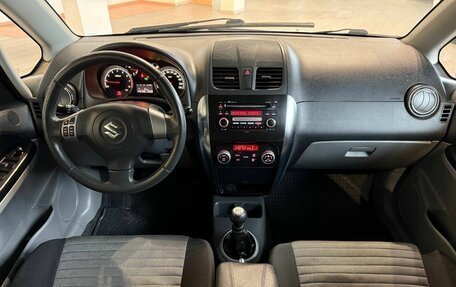 Suzuki SX4 II рестайлинг, 2011 год, 999 900 рублей, 14 фотография