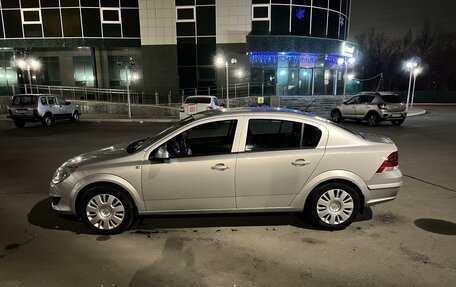 Opel Astra H, 2011 год, 749 000 рублей, 2 фотография