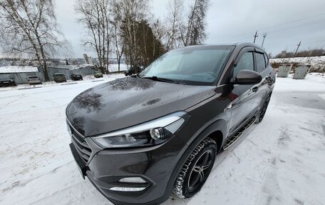 Hyundai Tucson III, 2016 год, 1 585 000 рублей, 2 фотография