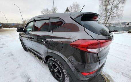 Hyundai Tucson III, 2016 год, 1 585 000 рублей, 10 фотография