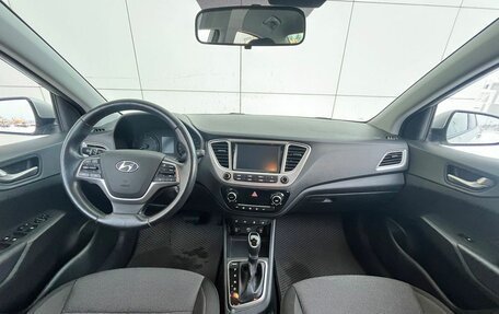 Hyundai Solaris II рестайлинг, 2019 год, 1 649 000 рублей, 17 фотография