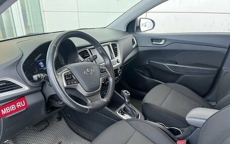 Hyundai Solaris II рестайлинг, 2019 год, 1 649 000 рублей, 20 фотография