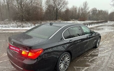 BMW 7 серия, 2013 год, 1 780 000 рублей, 4 фотография