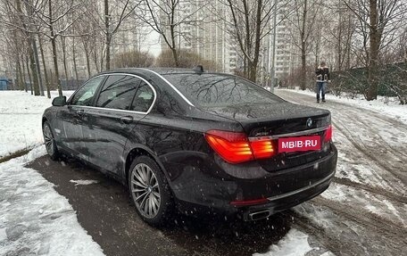 BMW 7 серия, 2013 год, 1 780 000 рублей, 12 фотография